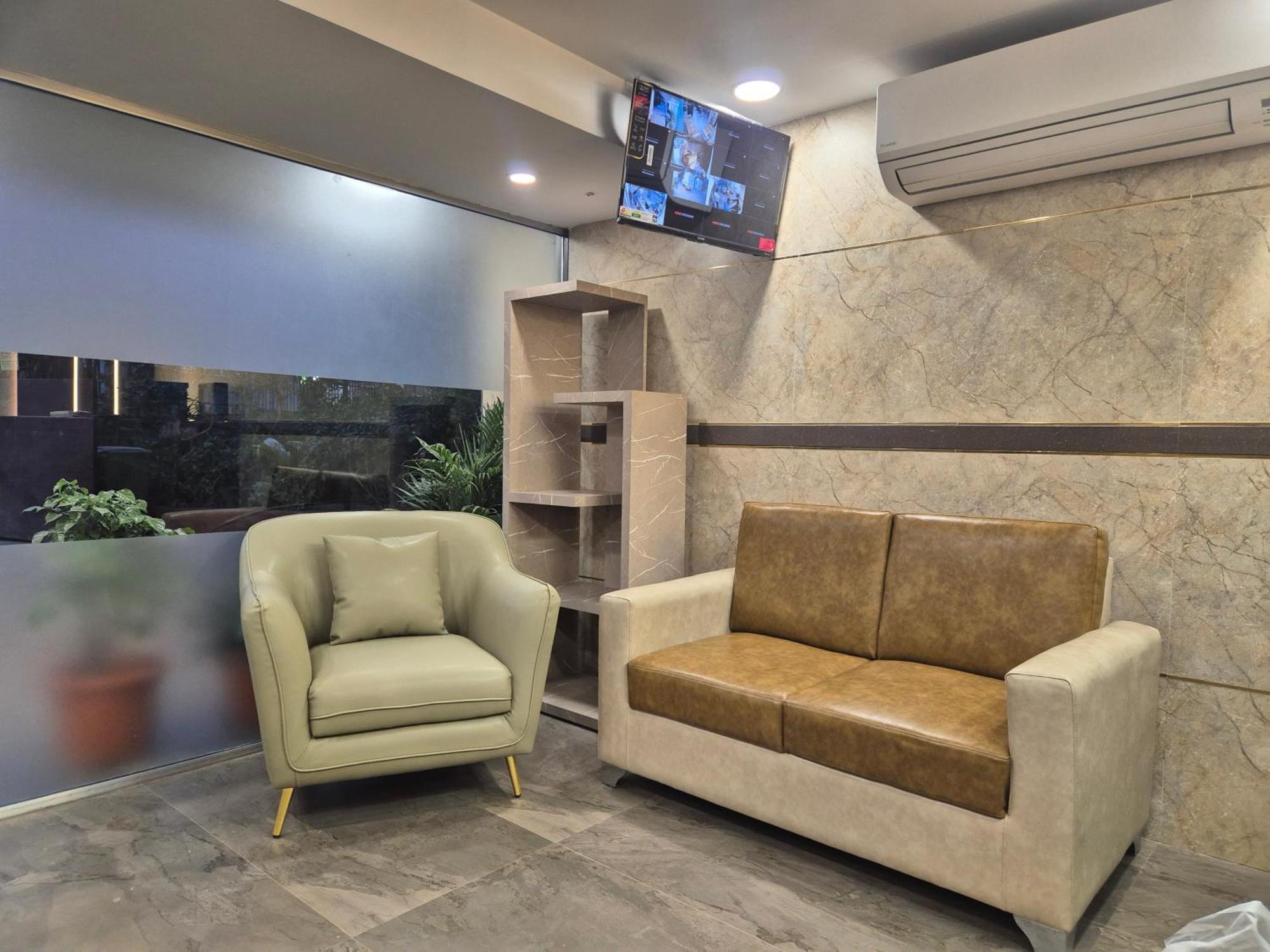 Galaxy Stays Bkc — Photos 2